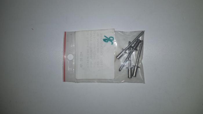 CRD - STAINLESS RIVETS - 4 PIECES