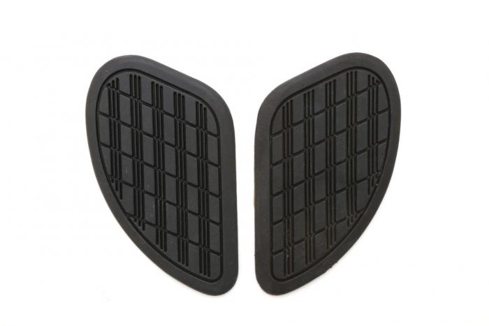 Side pads (tank pads) black, big (319-658)